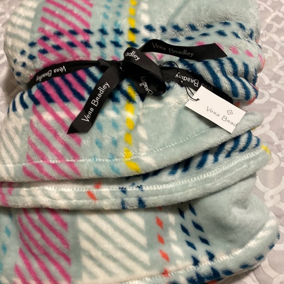Vera Bradley Bedding Nwt Vera Bradley Blanket Poshmark